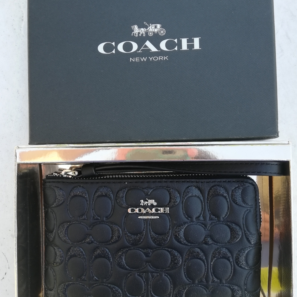 Coach wristlet Corner Zip Signature black glitter leather  NWT